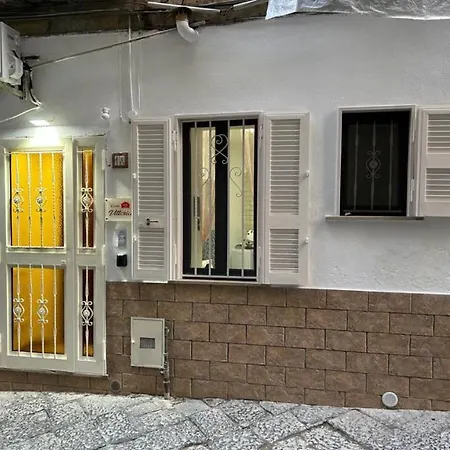 Vittoria'S Home Near Maradona Mural Naples Exterior photo